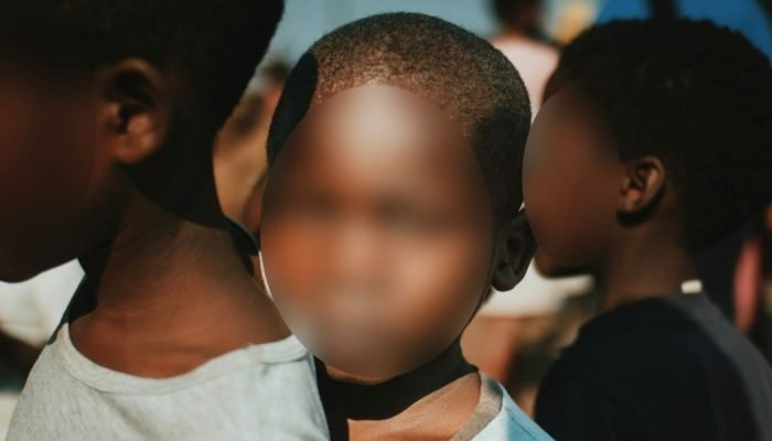 O menino ficou traumatizado e passou a ter ataques de pânico. (Foto: Ilustração/Unsplash/Micha...